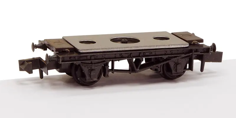 10Ft Wheelbase Wagon Chassis – Steel Sole Bars With Disc Wheels (Oo Gauge) 1