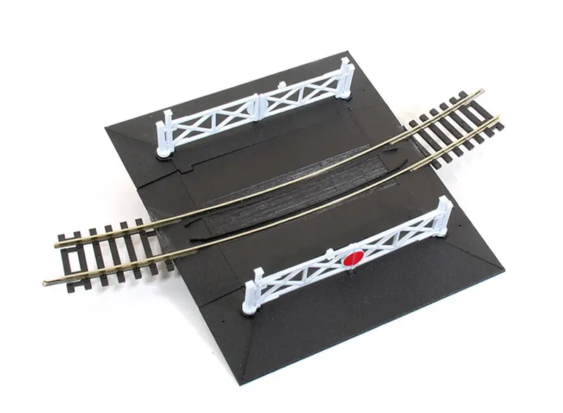 4Th Radius Curved Level Crossing – Ready-To-Use Unit 1