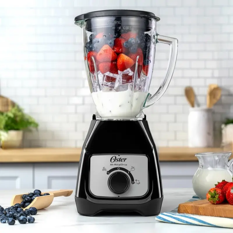 Oster 800-Watt High-Performance Blender In Sleek Black 1