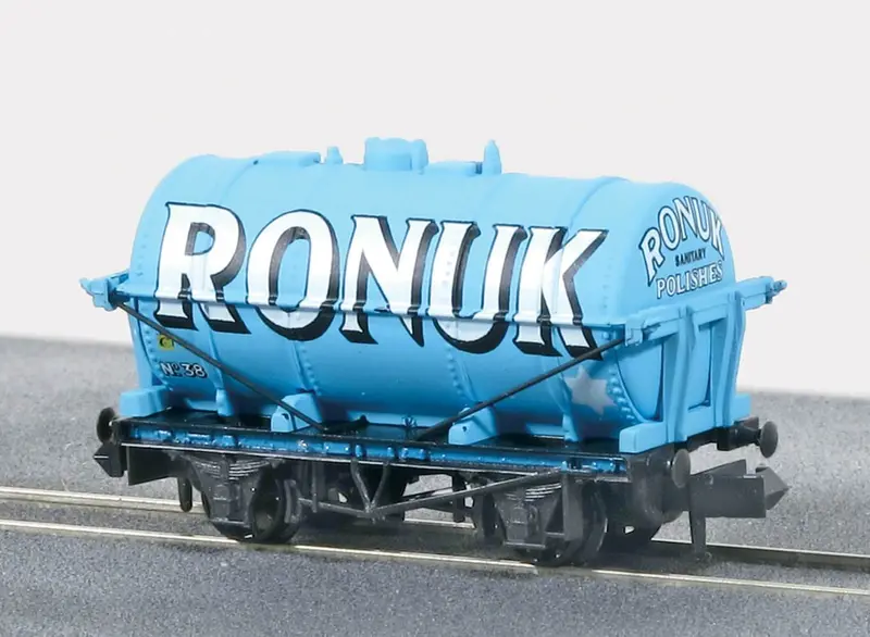 Ronuk Lubricants Tank Wagon – Industrial Oil Transport Vehicle 1