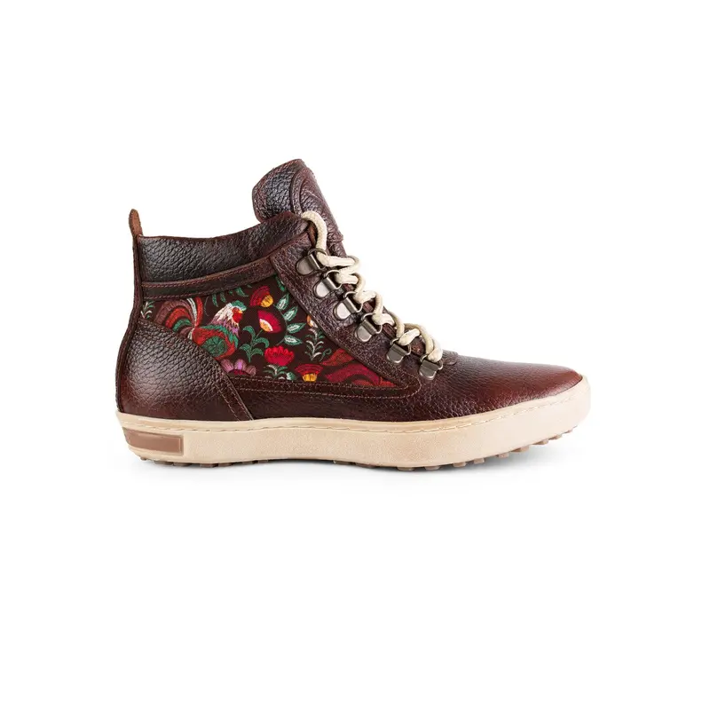 Rooster Outdoor Camping Boots 1